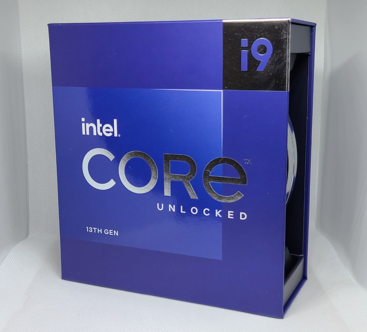 Core i9 13900Kの外装