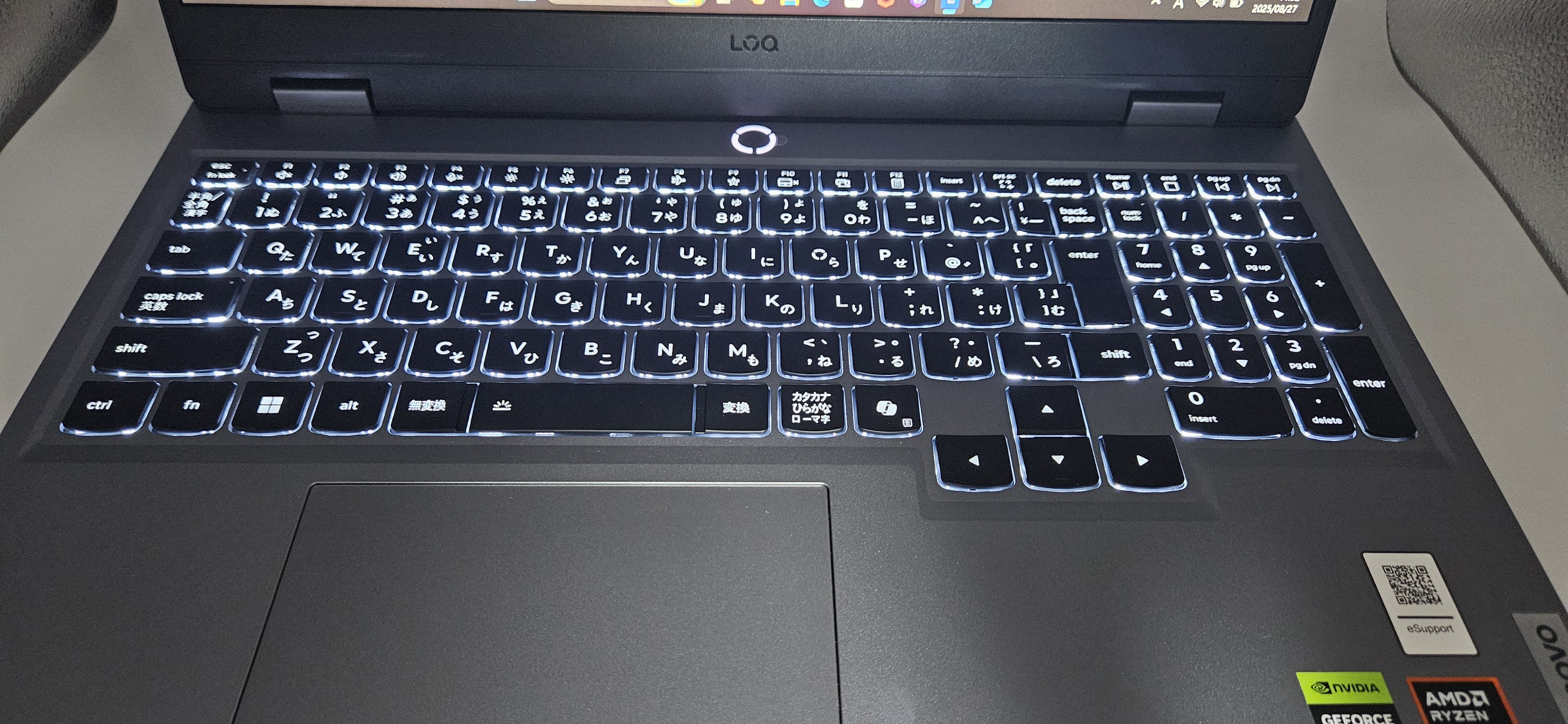 Lenovo LOQ 15AHP10(15.6型 AMD)のキーボードライト