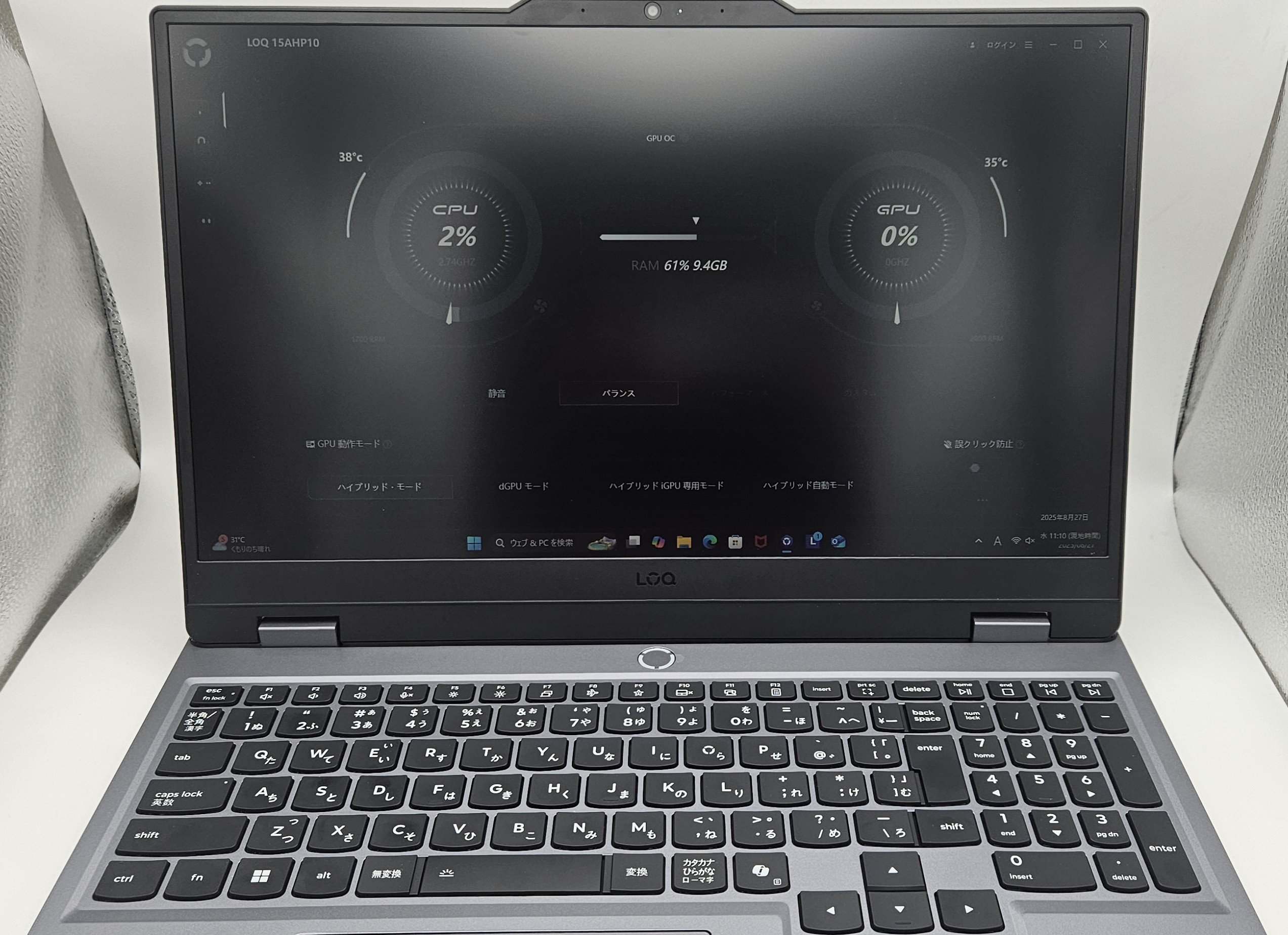 Lenovo LOQ 15AHP10(15.6型 AMD)の内観
